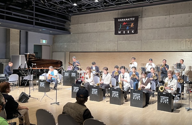 20251026 HJW Street JRO